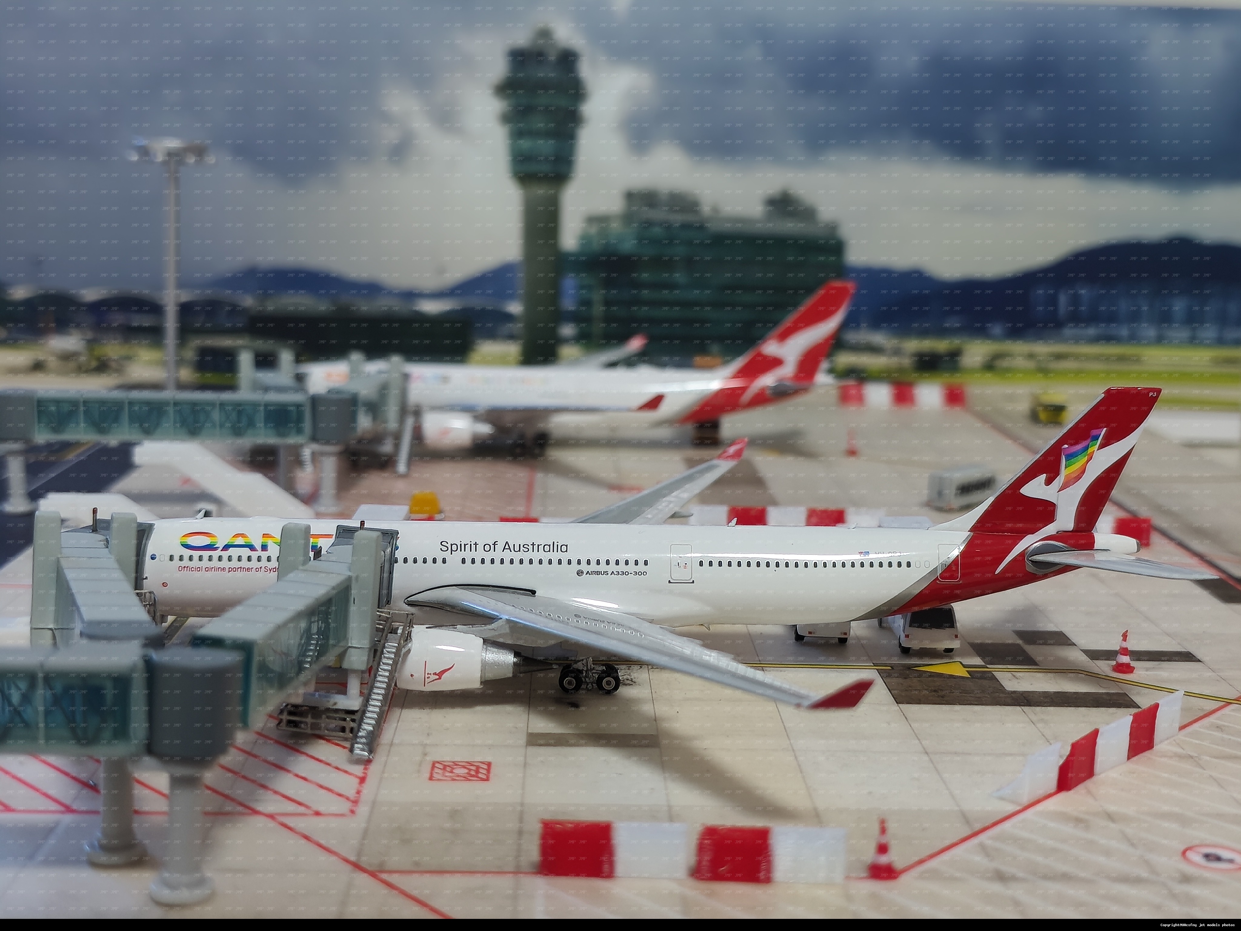 QANTAS