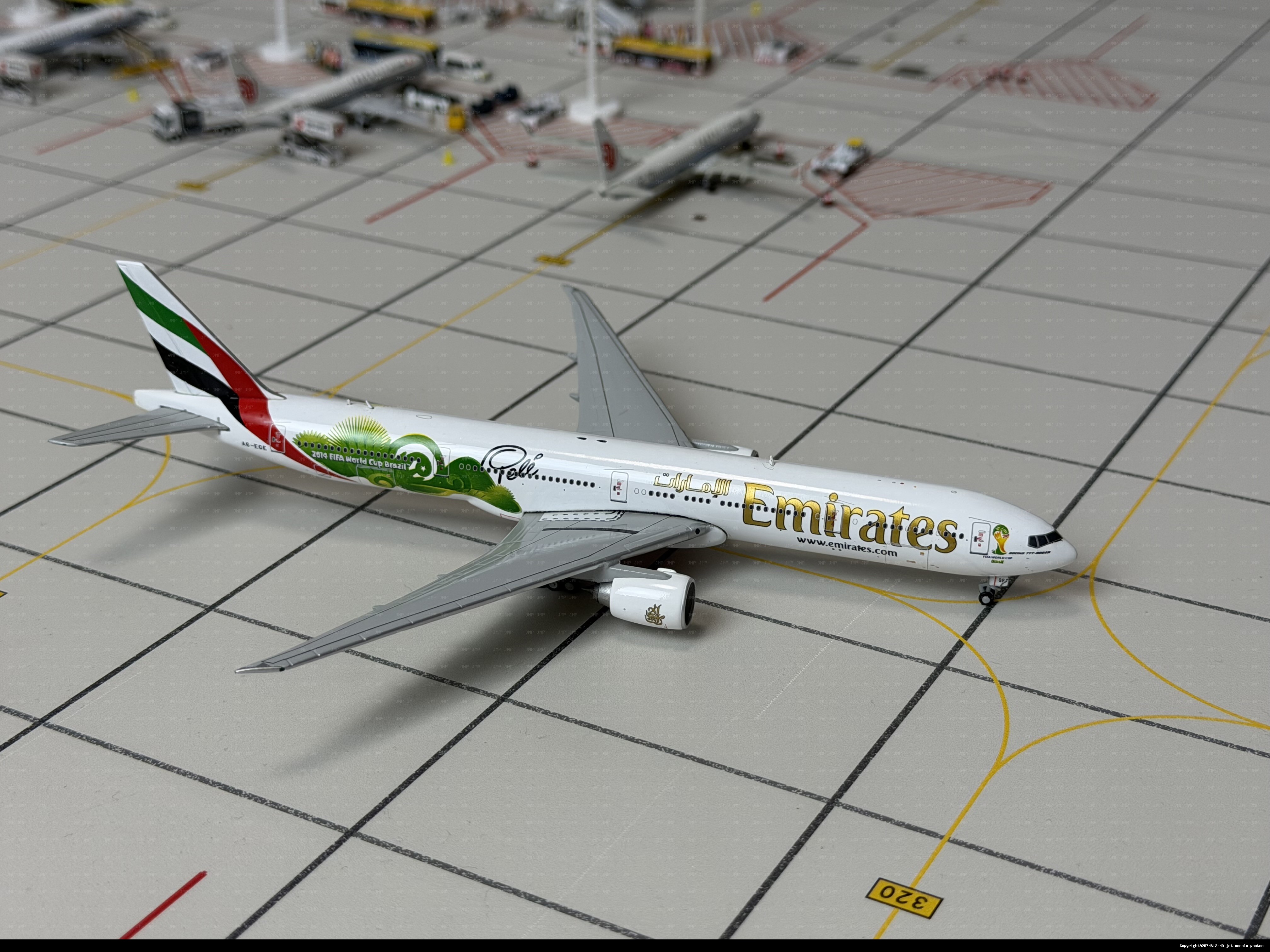 阿联酋航空B777-300ER巴西世界杯